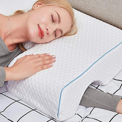 ™EasySleep כרית אורטופדית עם מקום לזרוע - לשינה נעימה ובריאה על הצד